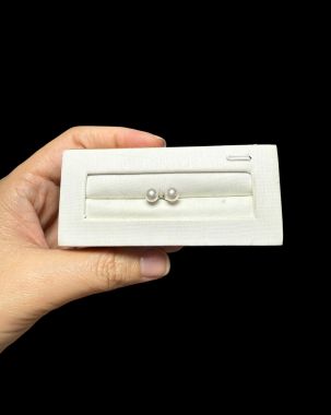 SIÊU DEAL 50% ĐÔI HOA TAI NGỌC TRAI AKOYA NHẬT BẢN 