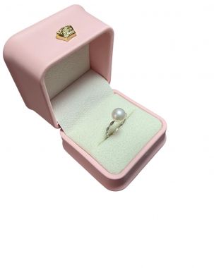 NHẪN NGỌC TAY XINH 