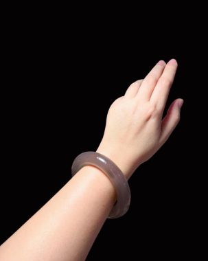Kiệt Tác Thiên Nhiên: Vòng Mã Não Xám Khói Tự Nhiên (Ni 58)