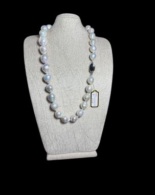 SIÊU SALE 2 CHUỖI NGỌC TRAI NHĂN SIÊU ĐẸP VÀ TO