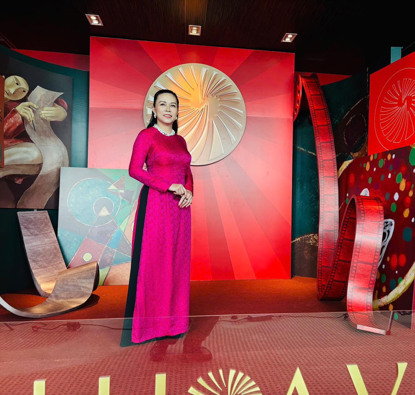 Sang trọng quý phái cùng ngọc trai The Pearl