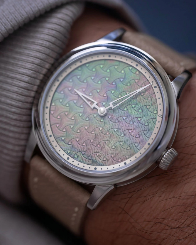 Watch Ho & Co. x Selten Jui: Dấu ấn 2 năm trên nền ngọc trai Tahiti giá 1.099 USD