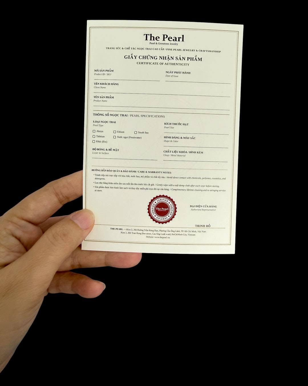 Giấy chứng nhận sản phẩm (Certificate of Authenticity) riêng biệt từ nhà The Pearl