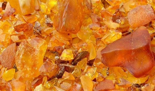 Nguồn gốc, công dụng và ý nghĩa của hổ phách