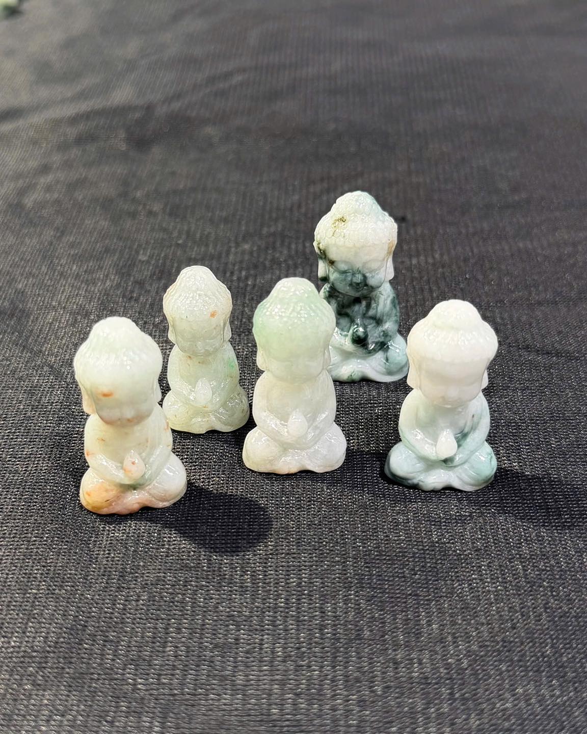 NHÀ CÓ PHẬT NGỌC - TÂM NHẸ LÒNG AN YÊN 