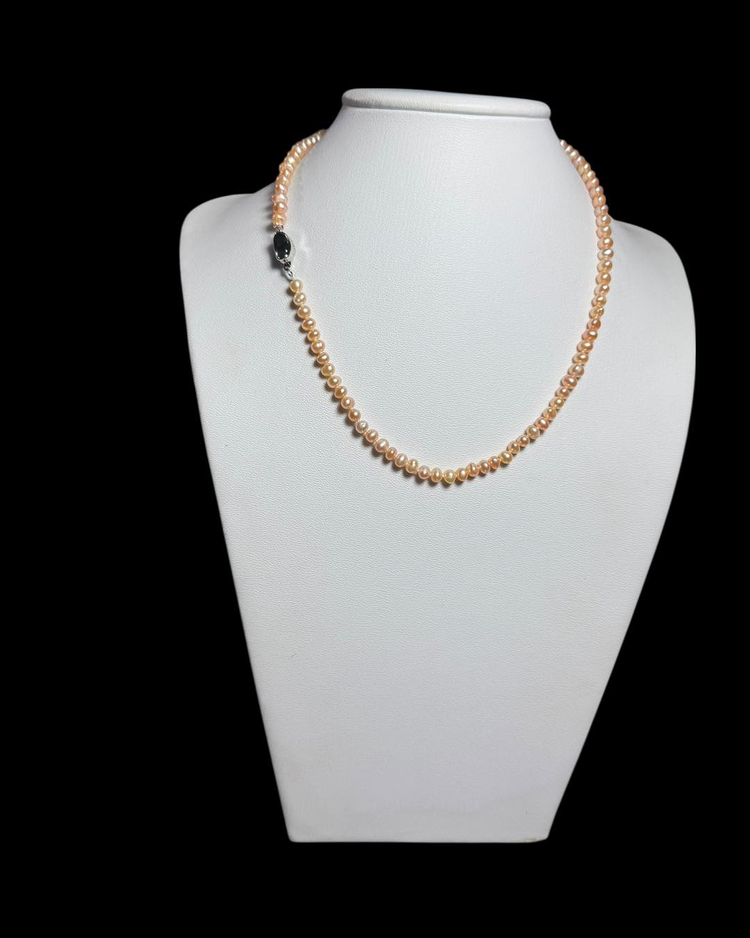 CHIẾC CHUỖI NGỌC TĂNG PHẦN THANH LỊCH 