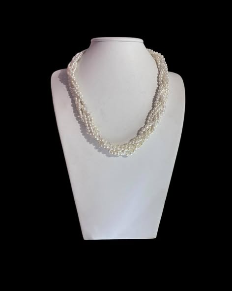 CHUỖI NGỌC TRAI NƯỚC NGỌT CAO CẤP – VẺ ĐẸP THANH LỊCH & QUÝ PHÁI